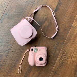 Polaroid Instax mini 7S & matching case!
